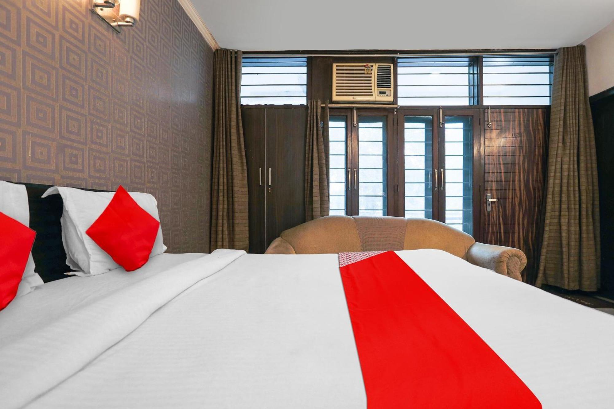 Hotel O Royal Galaxy New Delhi Luaran gambar