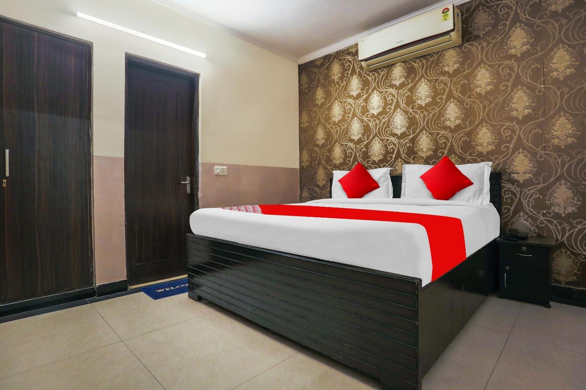 Hotel O Royal Galaxy New Delhi Luaran gambar